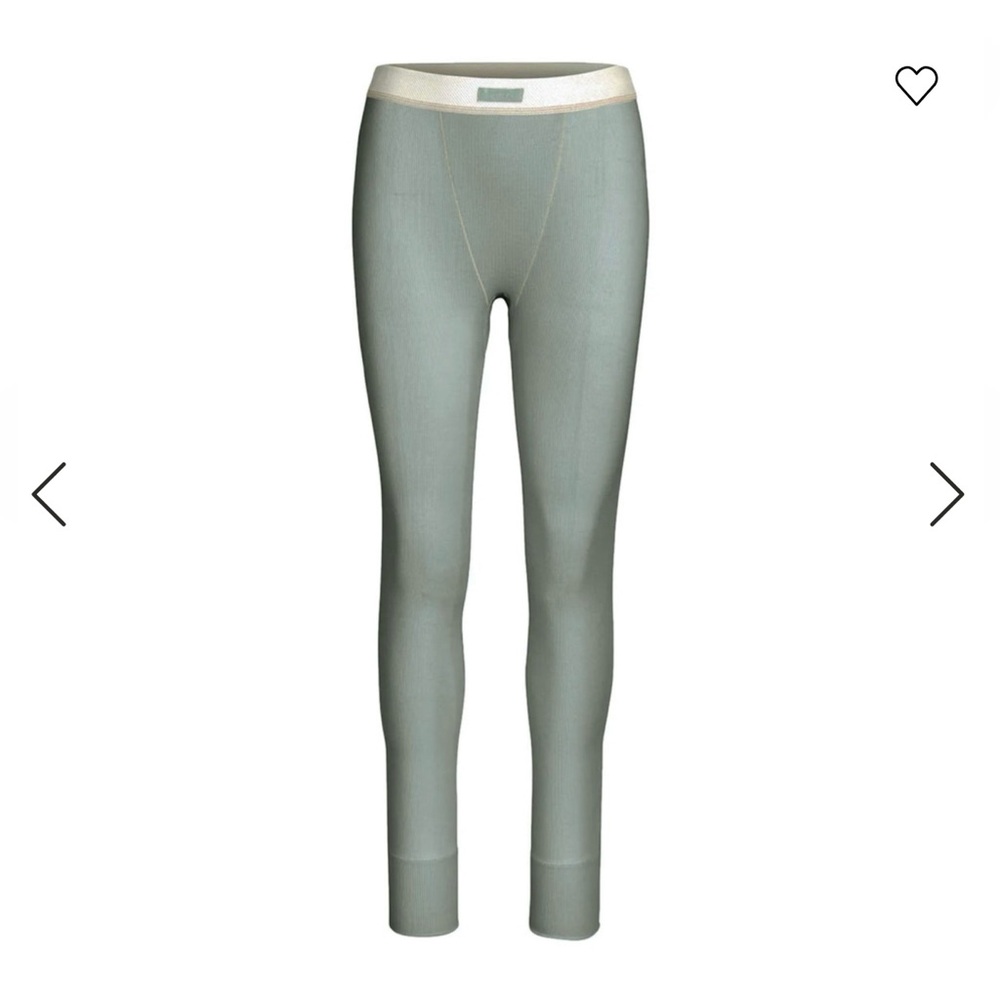 SKIMS leggings Mineral color